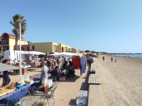 Gruissan - T2 Mezzanine Climatisé Proche Plage - 5/6 Pers - Parking Privé - Tout Équipé - FR-1-796-23